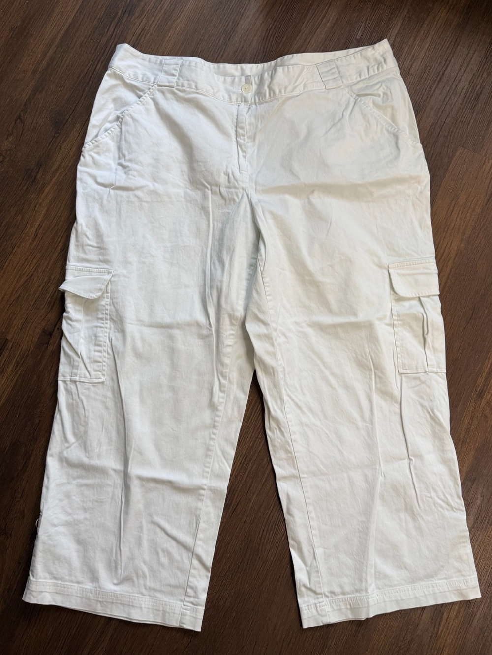 hearts of palm Off White Cargo Capris